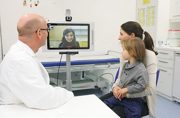 Videodolmetschen beim Arzt