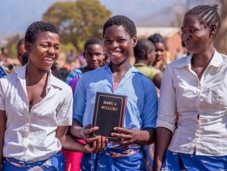 Bibelübersetzung Ellomwe Malawi)