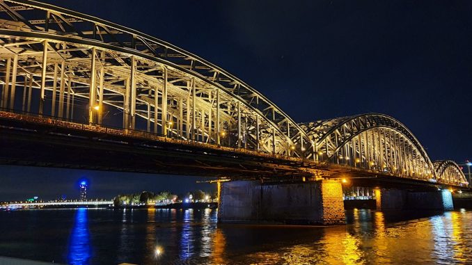 Köln, Hohenzollenbrücke