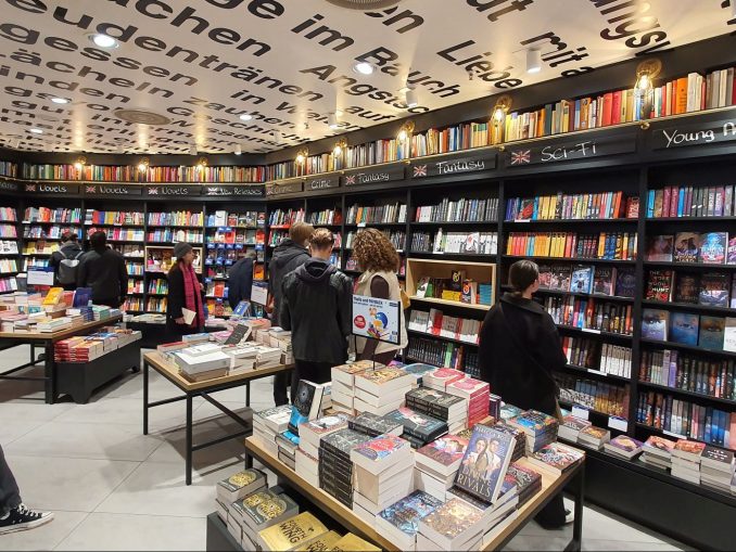 Amtliches Regelwerk Der Deutschen Rechtschreibung Überarbeitetes Amtliches Regelwerk der deutschen Rechtschreibung am 1