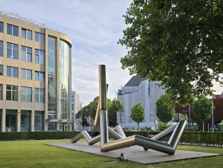 Börse Düsseldorf Kunstwerk Skulptur