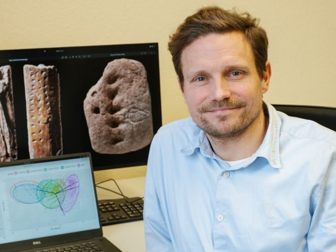 Prof. Christian Bentz