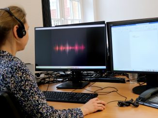 Kommunikationsüberwachung, Sprachmittlung