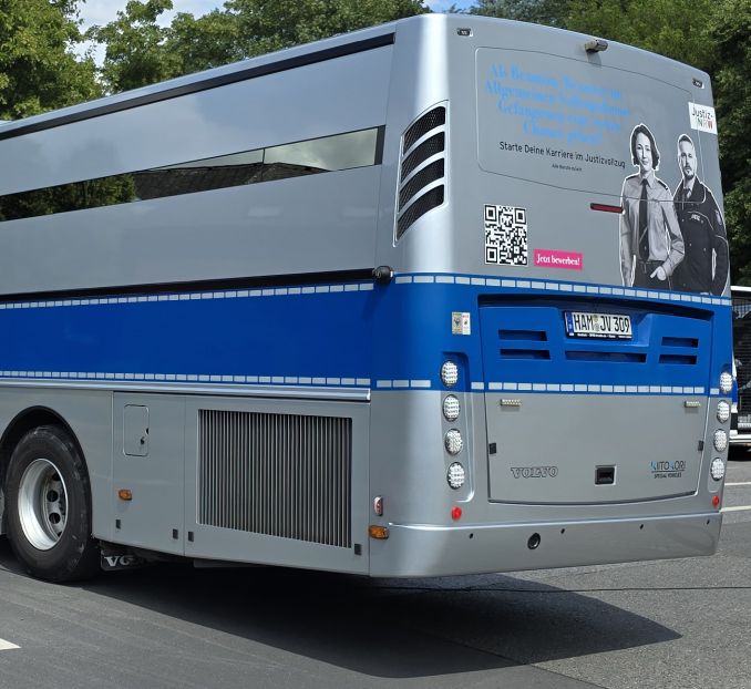 Gefangenentransporter Bus Volvo Kiitokori